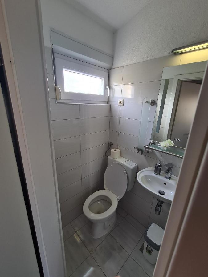 Apartments Lana - 30 M From The Sea セリネ エクステリア 写真