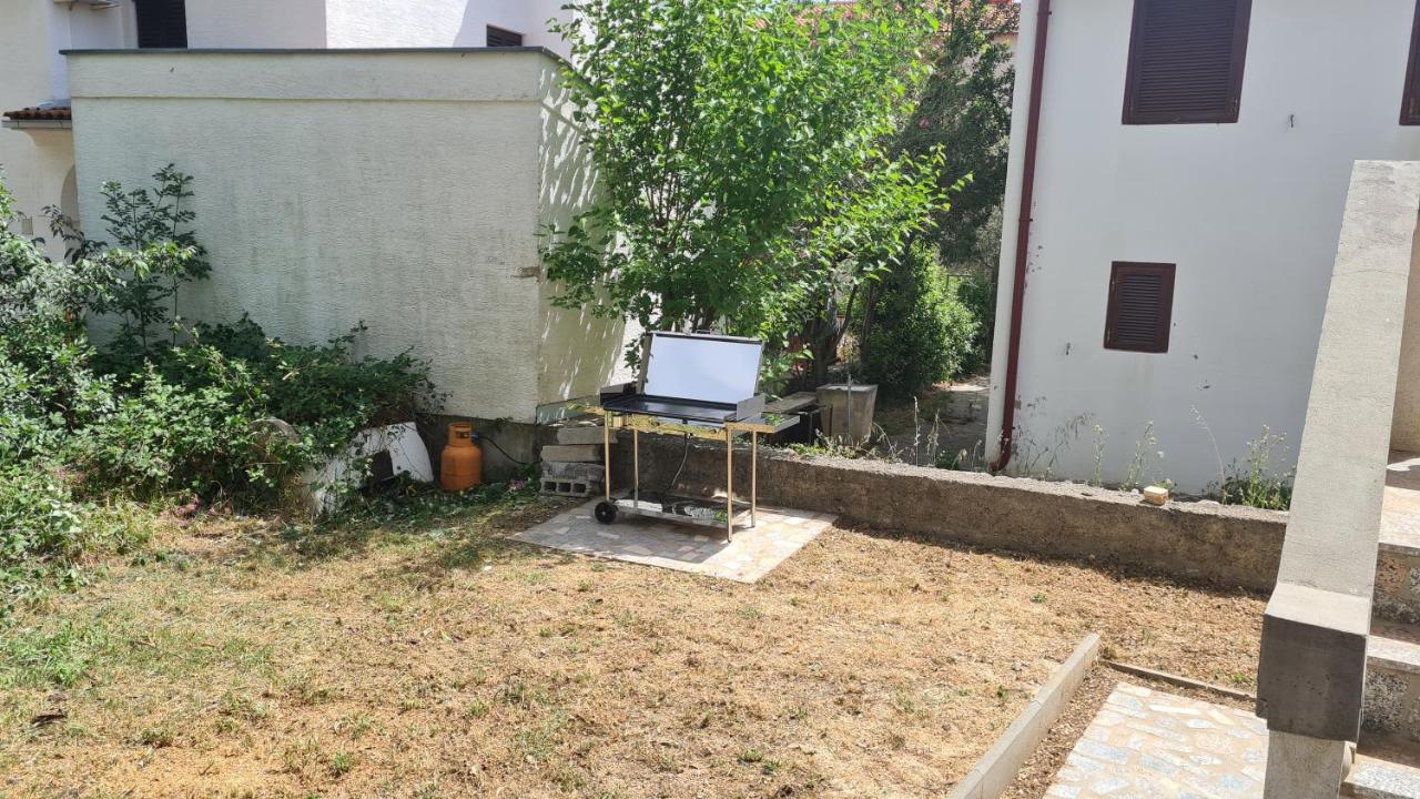 Apartments Lana - 30 M From The Sea セリネ エクステリア 写真