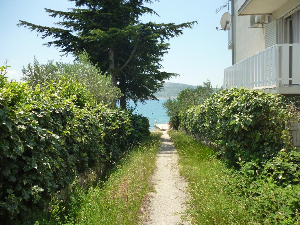 Apartments Lana - 30 M From The Sea セリネ エクステリア 写真